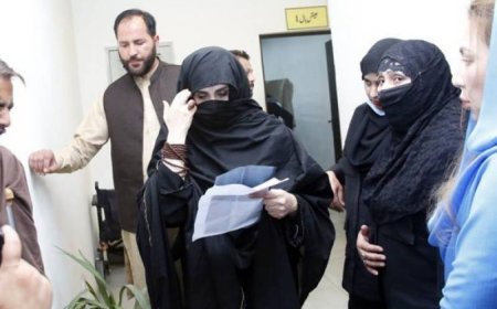 Al-Qadir Trust Case: Order not to arrest Bushra Bibi, bail granted