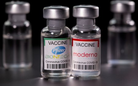 US approves Pfizer's and Moderna's updated corona vaccines