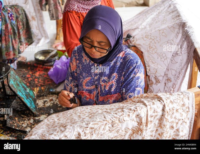'Satu Nama, Satu Fungsi dan Satu Filosofi': Seni Batik Indonesia
