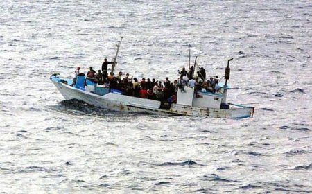 مراکش کشتی سانحہ: ”ہتھوڑوں سے مار مار کر سمندر میں پھینکا گیا