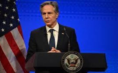 In the last press conference, Blankenship faced repeated interference on the open support of the United States to Israel