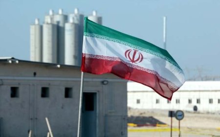 "They will defend their nuclear program in any case", Iran warned America and Israel
