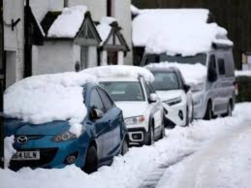 Snowfall in Britain, mercury forecast to drop to minus 20