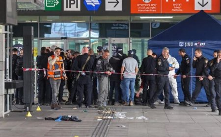 As a result of a knife attack in the Israeli city of Haifa, one person was killed and 4 injured