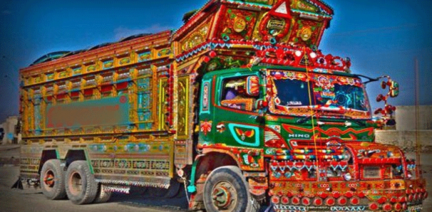 Truck, pure opium and two Pakistani personalities