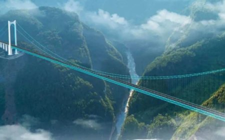 One hour's journey in just one minute" Where is the world's highest bridge?