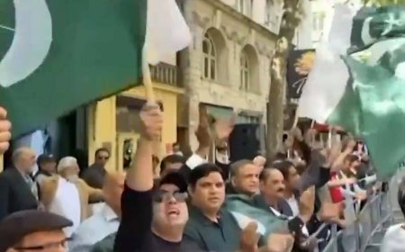 ۔لندن(ڈیلی پاکستان آن لائن) لندن میں بھارتی ہائی کمیشن پر پاکستانیوں نے احتجاج کرتے ہوئے کسی بھی جارحیت سے خبردار کردیا۔