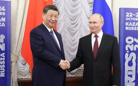 Chinese President Xi Jinping will visit Russia on May 7-10 and join his Russian counterpart Vladimir Putin at commemorations of the Allied victory against Nazi Germany, the Kremlin said on Sunday.