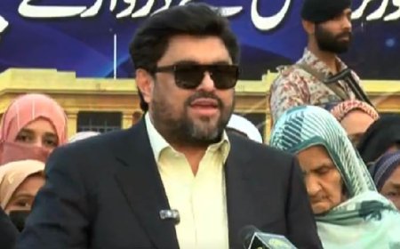 گورنر سندھ محمد کامران خان ٹیسوری نے کہا ہے کہ ہمارے سپہ سالار کو پاکستانی ارطغل کا نام دے رہا ہوں۔