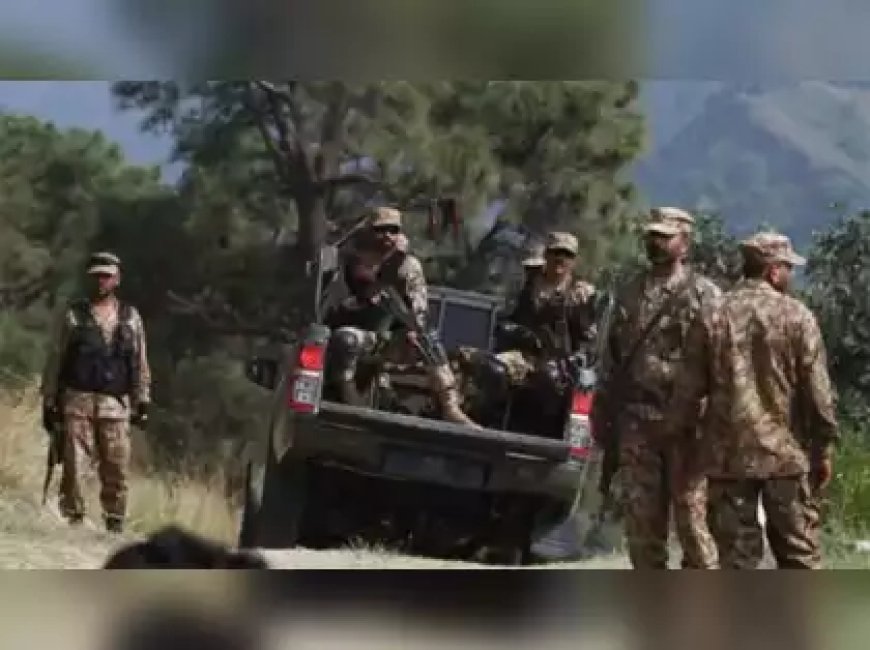 پاک فوج کے جوانوں  کا بھارتی فوج کو منہ توڑ جواب