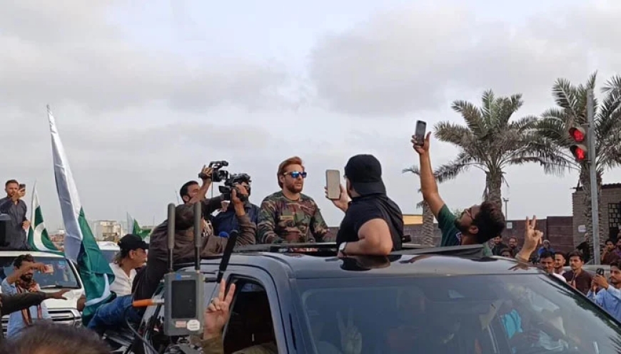 حملہ کیا ہے تو نتائج بھگتو، مودی کے جنگی جنون نے بھارت کو بندگلی میں دھکیل دیا: شاہد آفریدی