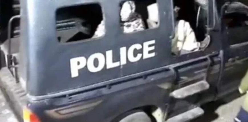 کراچی کے مختلف علاقوں میں پولیس کے مقابلے، ڈاکو ہلاک