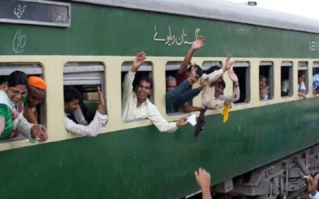 کراچی سے عیدالاضحیٰ کے موقع پر پہلی اسپیشل ٹرین روانہ