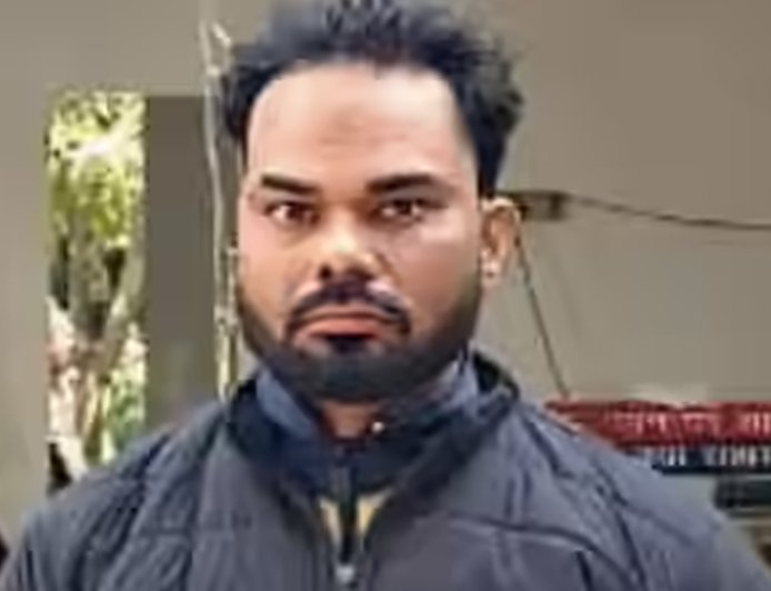 انڈیا کے غازی آباد ہوٹل میں ایک شخص نے لڑکی کی لاش کے ساتھ رات گزاری